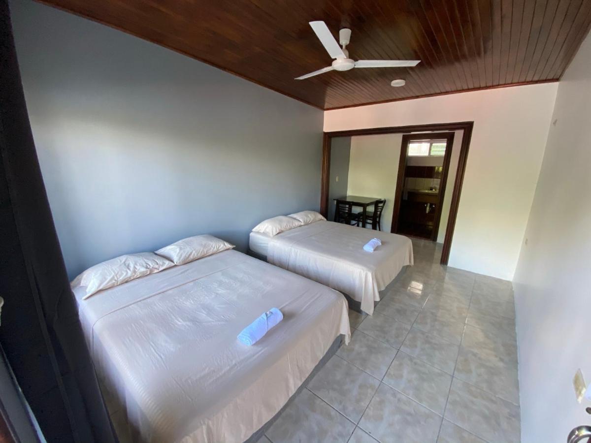 Hotel Puerto San Luis Tilarán Exteriör bild