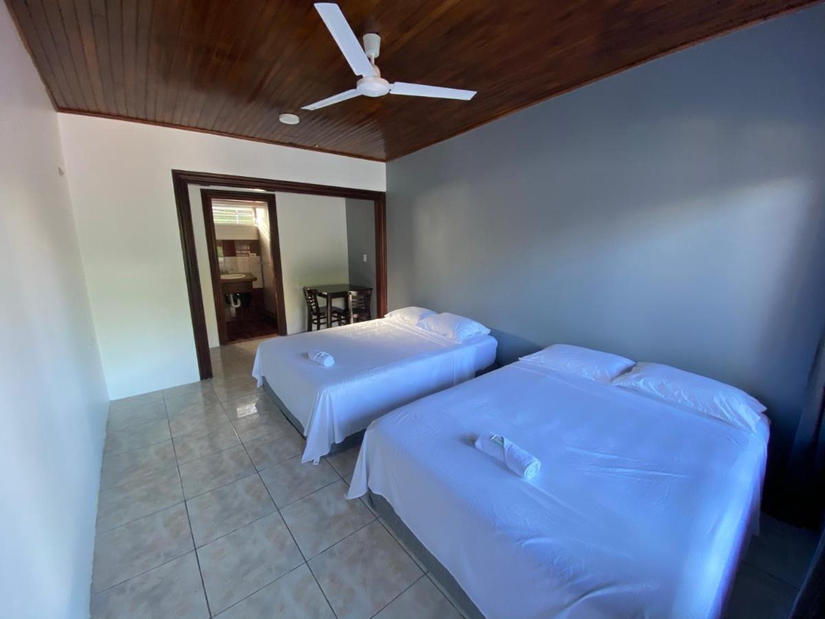 Hotel Puerto San Luis Tilarán Exteriör bild