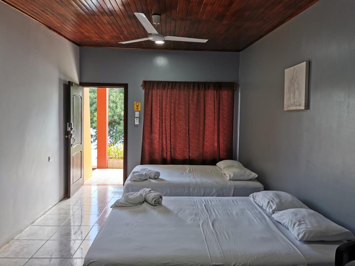 Hotel Puerto San Luis Tilarán Exteriör bild